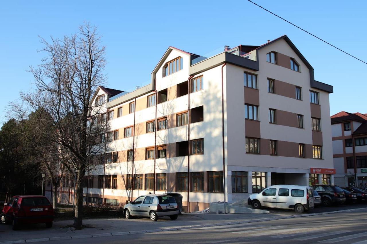 Apartman "Park" Лівно Екстер'єр фото