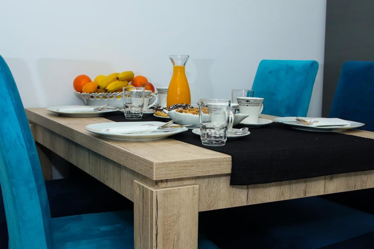 Apartman "Park" Лівно Екстер'єр фото